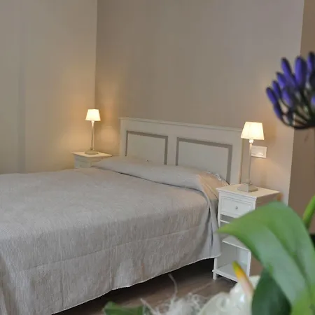 Les Echevins Hotel