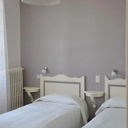 Les Echevins Hotel